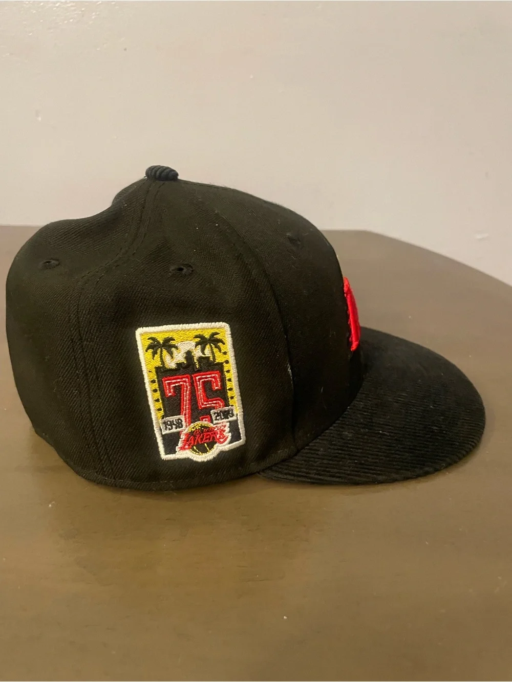 Men Black Lakers Hat